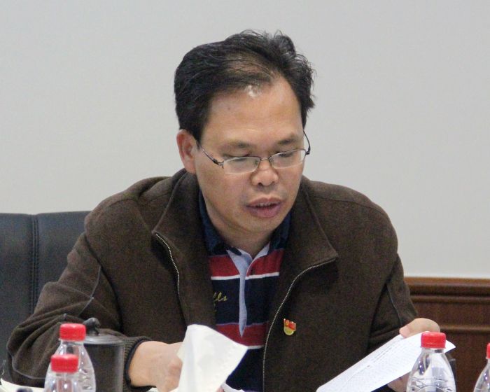 12.13陈祖训在会上作讲话。冯学萍 摄.jpg