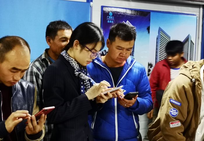 邕江上游项目办理现场。黎子宁 摄.jpg