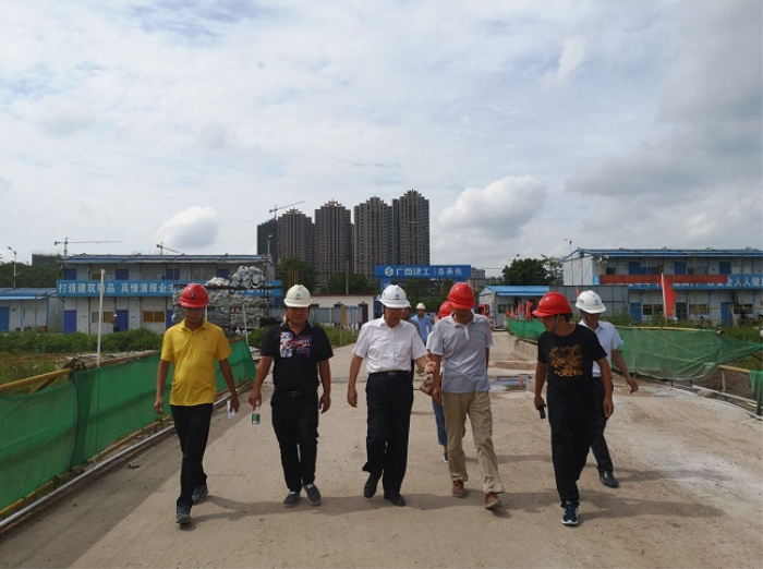 1563262396566728.png 1检查现场700.png