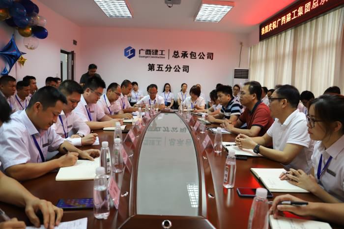 1568621585914898.jpg 5.1座谈会现场。杨钰 摄700.JPG