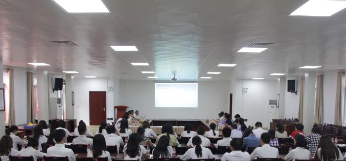 8会议现场。邓灿滨 摄700.jpg