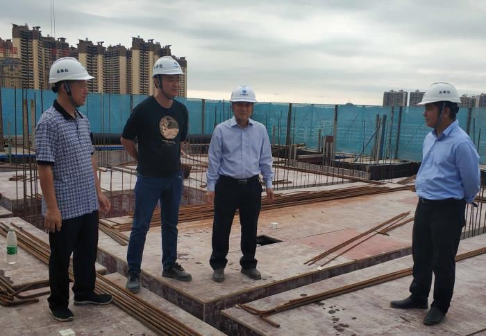 1571795573747375.jpg 1.1检查现场。李挺 摄700.jpg