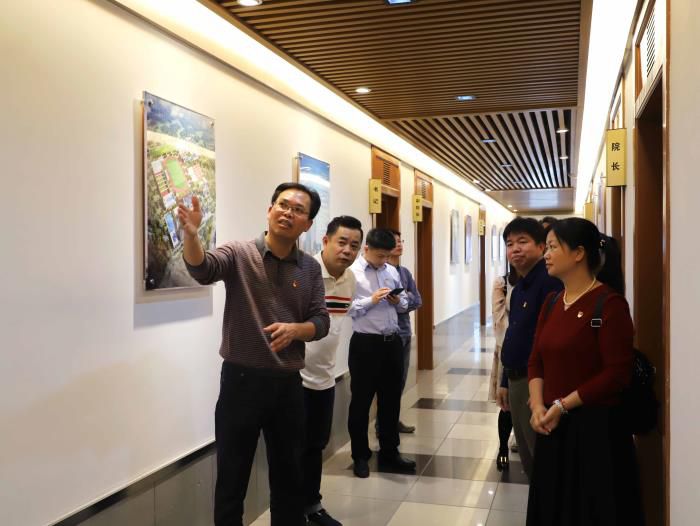 1573089694572796.jpg 1.4参观设计院700.jpg