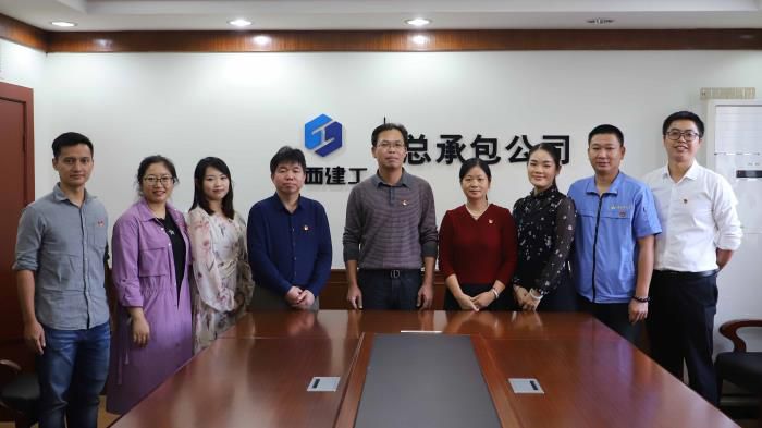 1573089717501277.jpg 1.5合影留念。李立云 摄700.jpg