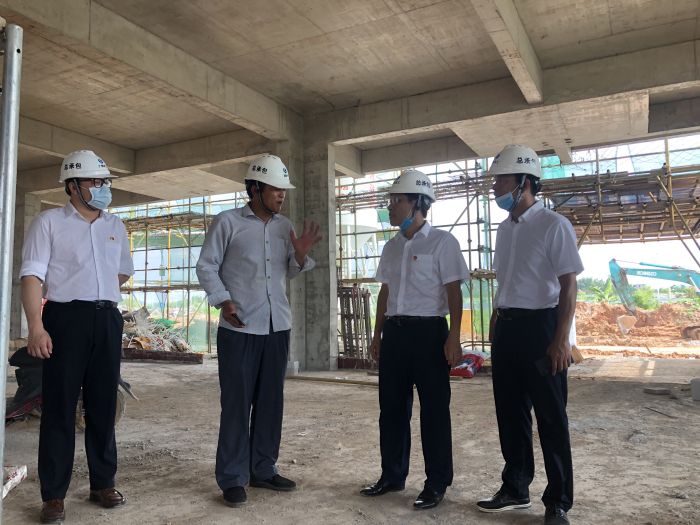 1595553646142994.jpg 调研现场。莫光富 摄.jpg