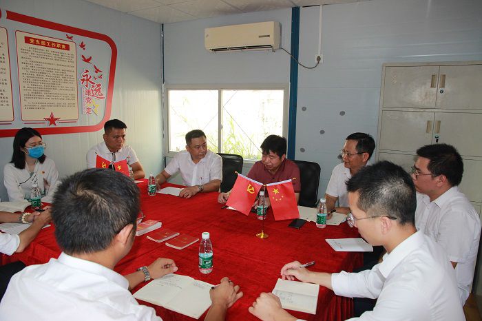 会议现场。邓灿滨 摄.JPG