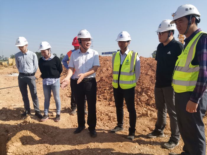 检查现场。 贺勇 摄.jpg