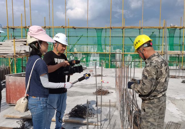 1626423976359100.jpg 采访现场(修图).jpg