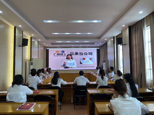 1652059672203066.jpg 学习现场。黄璐璐 摄(修图).jpg