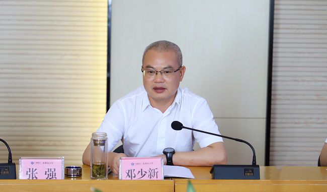 邓少新讲话。 郑诗宝 摄（修）.jpg