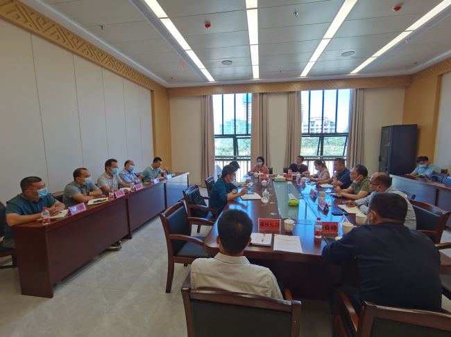 会议现场。张方园 摄（修图）.jpg