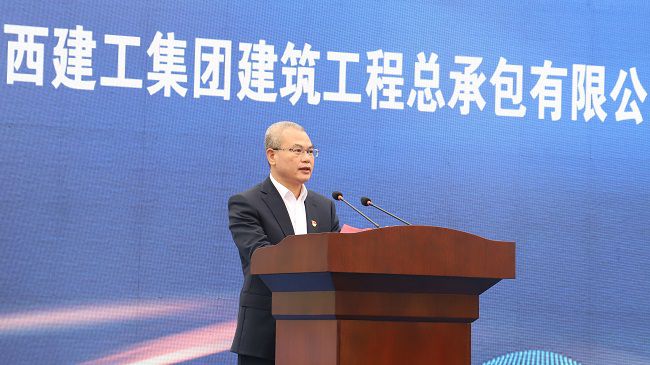 邓少新致辞。杨钰 摄（修图）.jpg