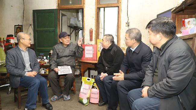 1706749691519565.jpg 慰问现场(修图).jpg