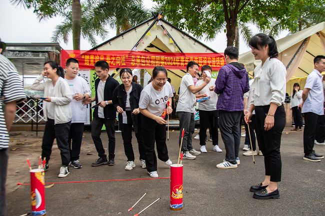 1712453766482214.jpg 投壶现场。郭奎君 摄.jpg