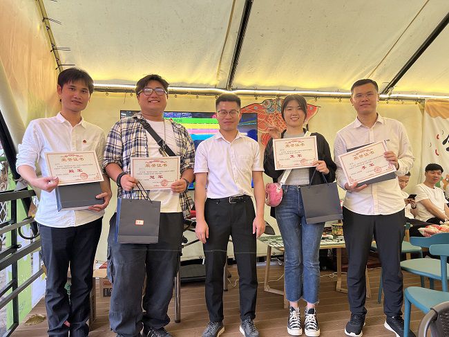 1712453841255522.jpg 马里奥赛车颁奖现场。杨钰 摄.jpg